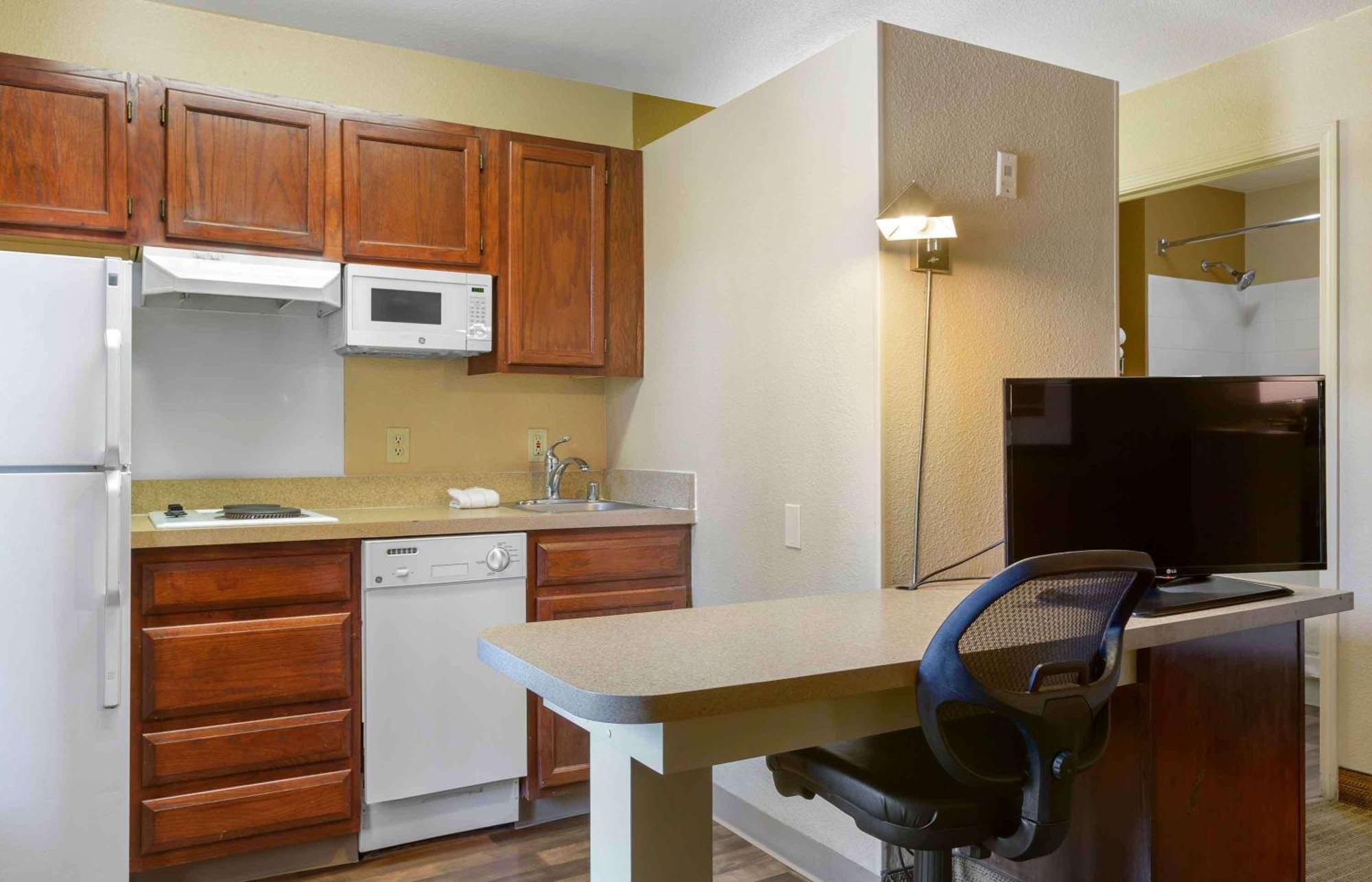 Extended Stay America Select Suites - Phoenix - Airport - E Oak St Exterior photo